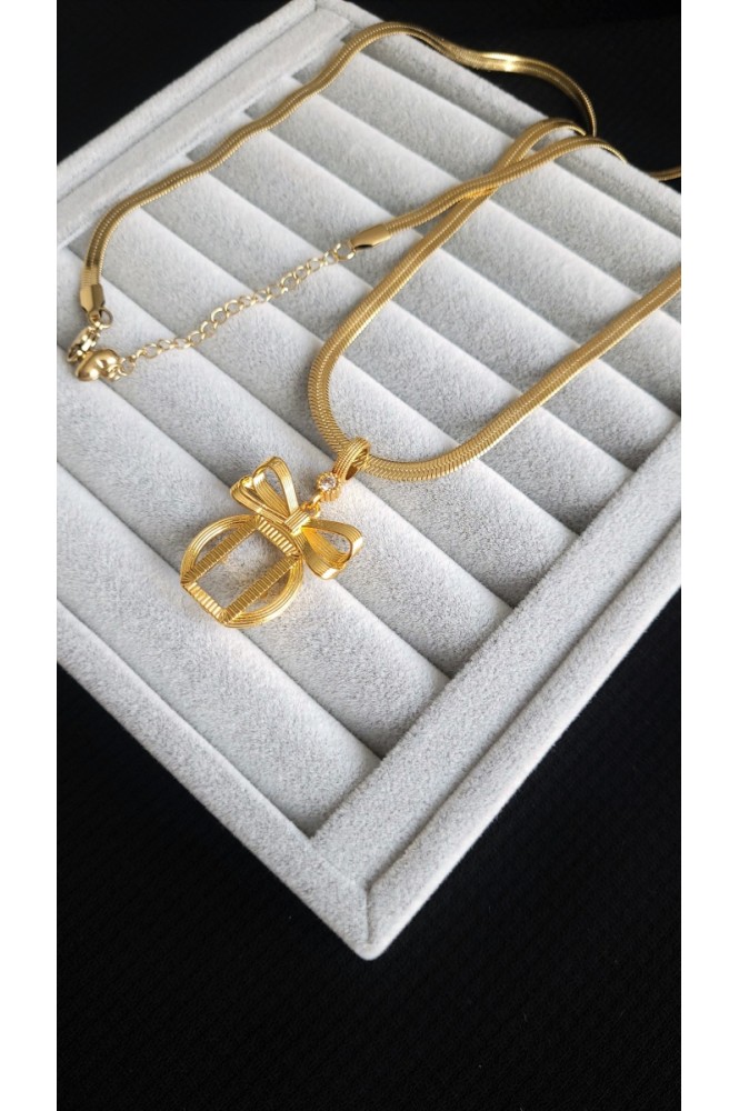 Çerceveli Gram uyumlu kolye