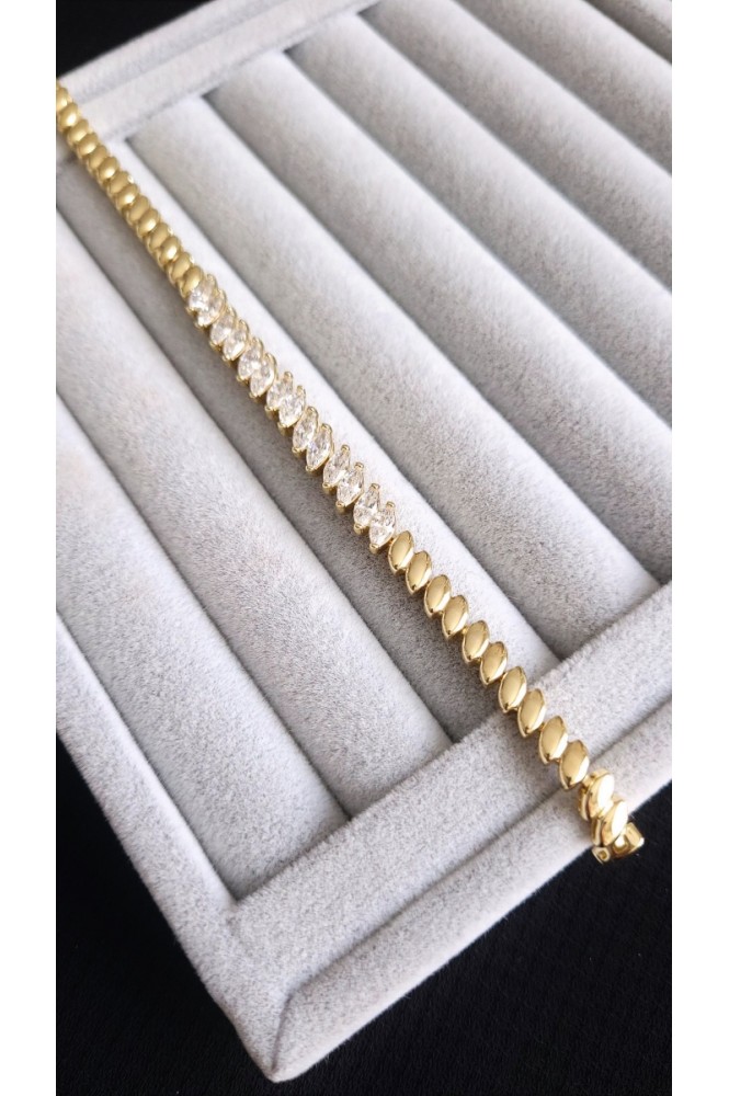 VIP 14 k  arpa  taşlı  bileklik