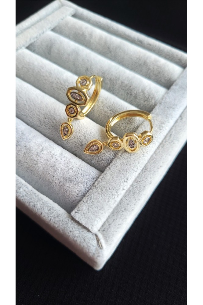 VIP Favori Damla Model Küpe