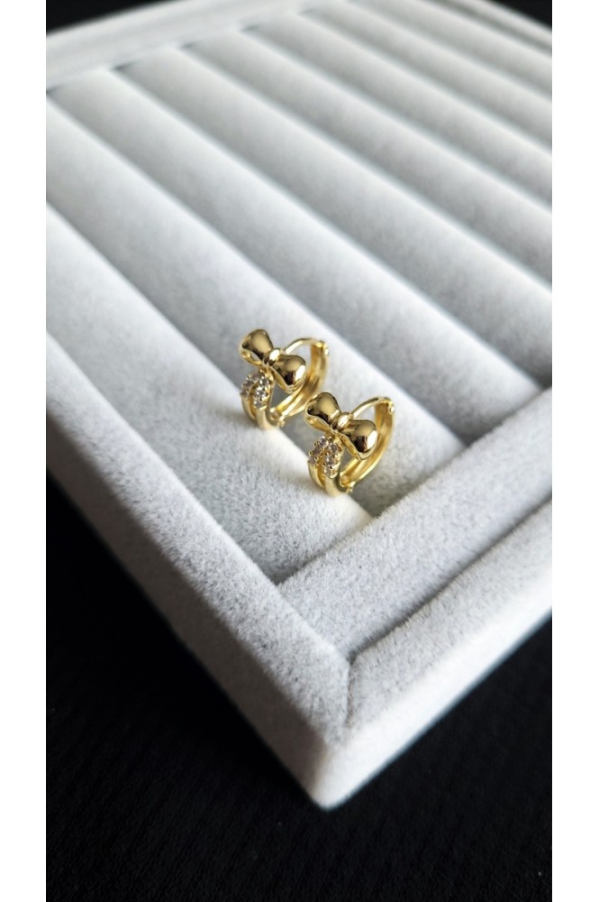 VIP Fiyonk Model küpe