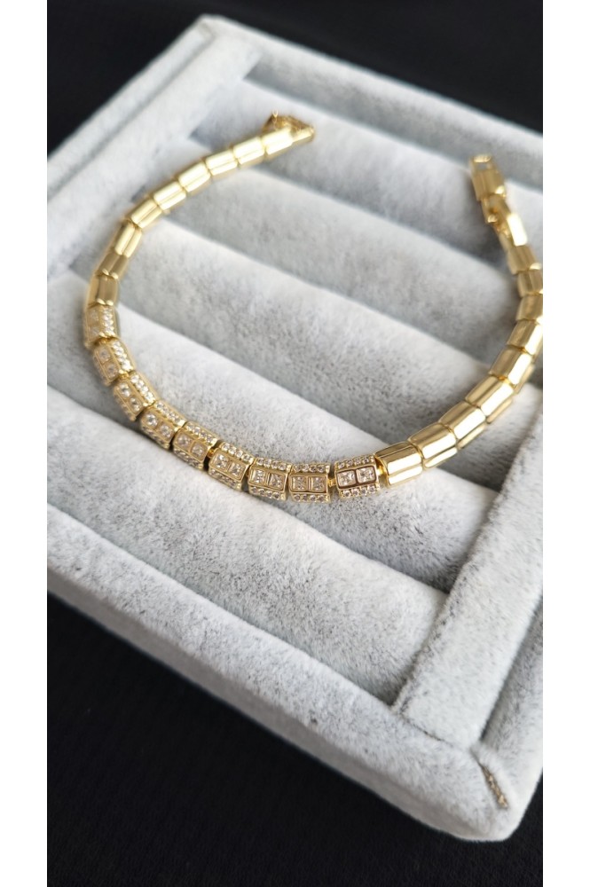 VIP Sıralı Taşlı kare Bileklik