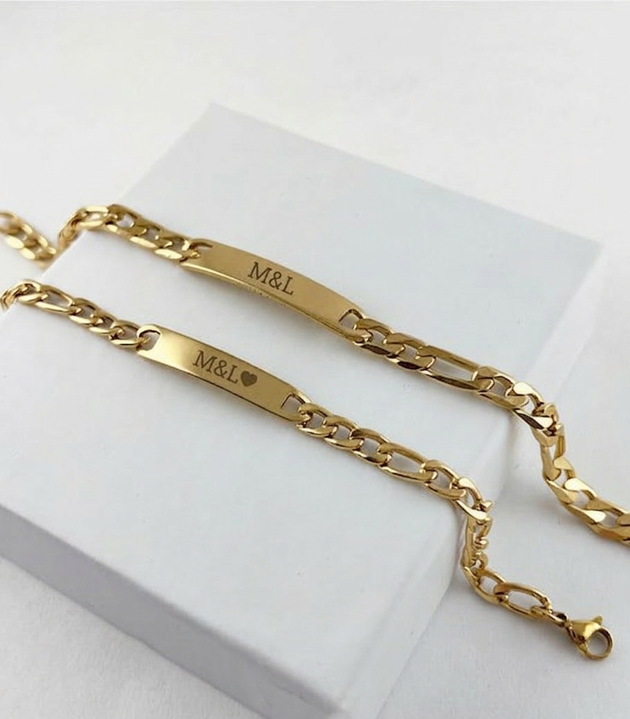 Çelik Gold Bileklik (isimli)