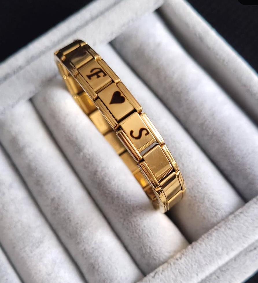 Çelik Kişiye Özel Gold Nominal Bileklik